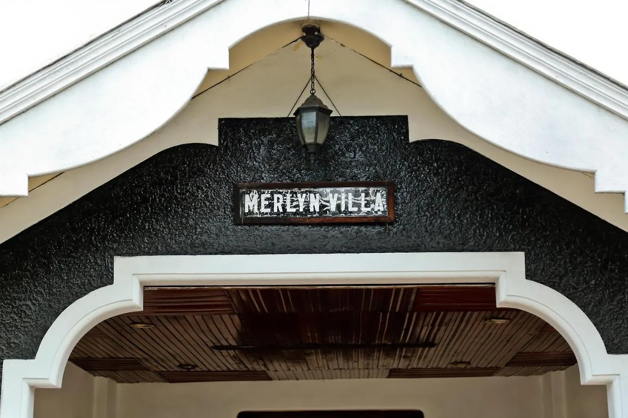 Merlyn Villa ネゴンボ ホームステイ